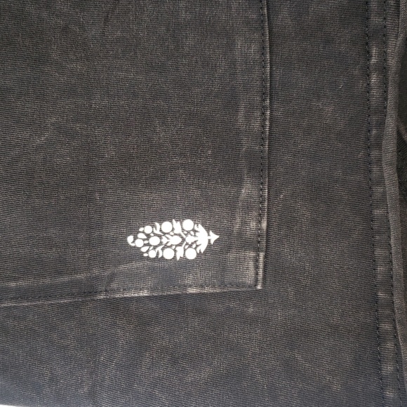 Free People Hot Shot Tee Romper  Black XS NWT - Picture 5 of 14